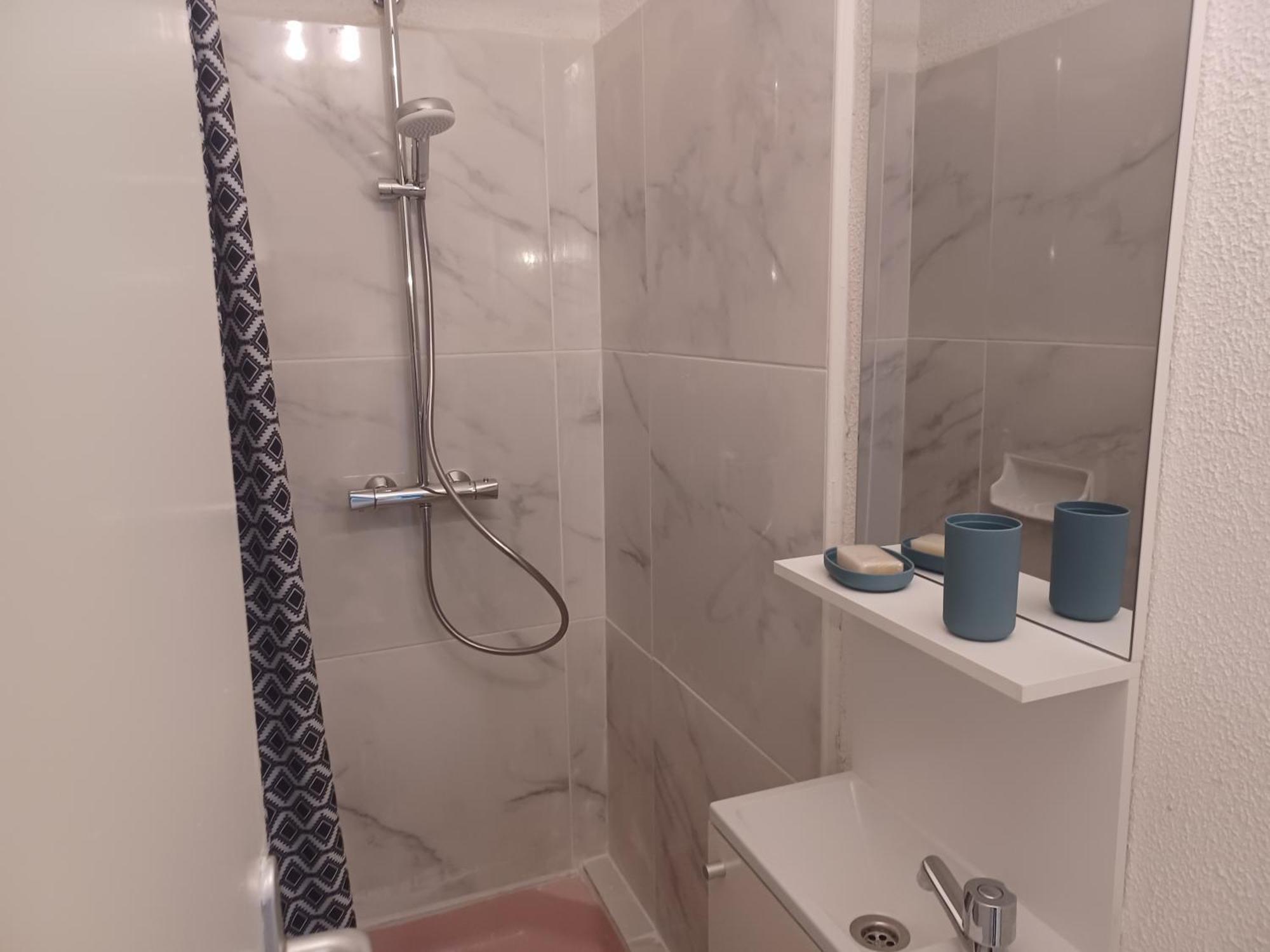 Appartement Avec Jardin Et Spa Valras-Plage Exteriör bild
