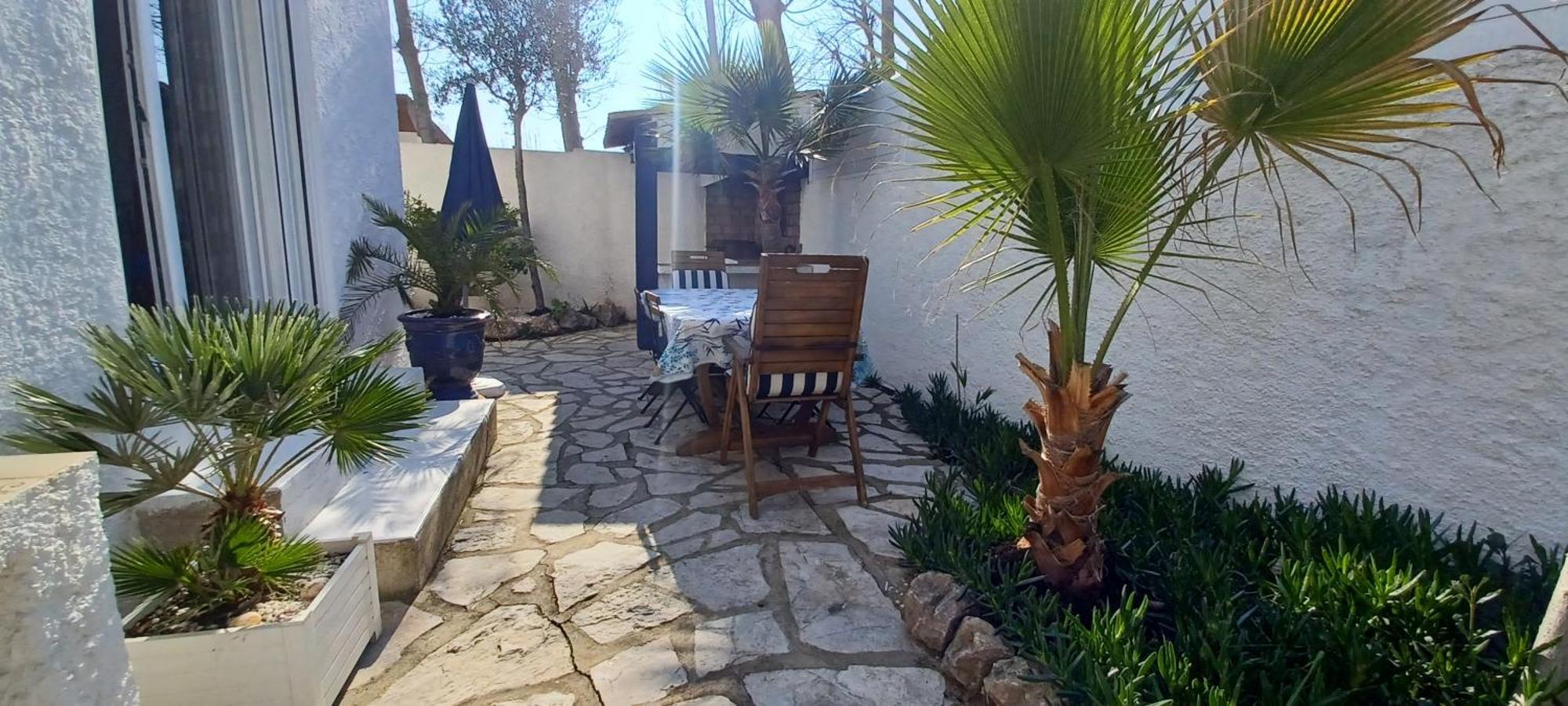 Appartement Avec Jardin Et Spa Valras-Plage Exteriör bild